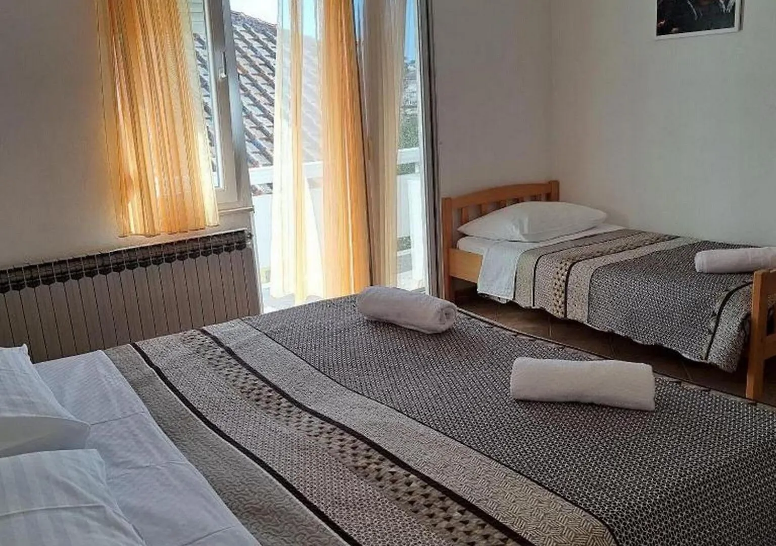 Apartments Vrsi Bay